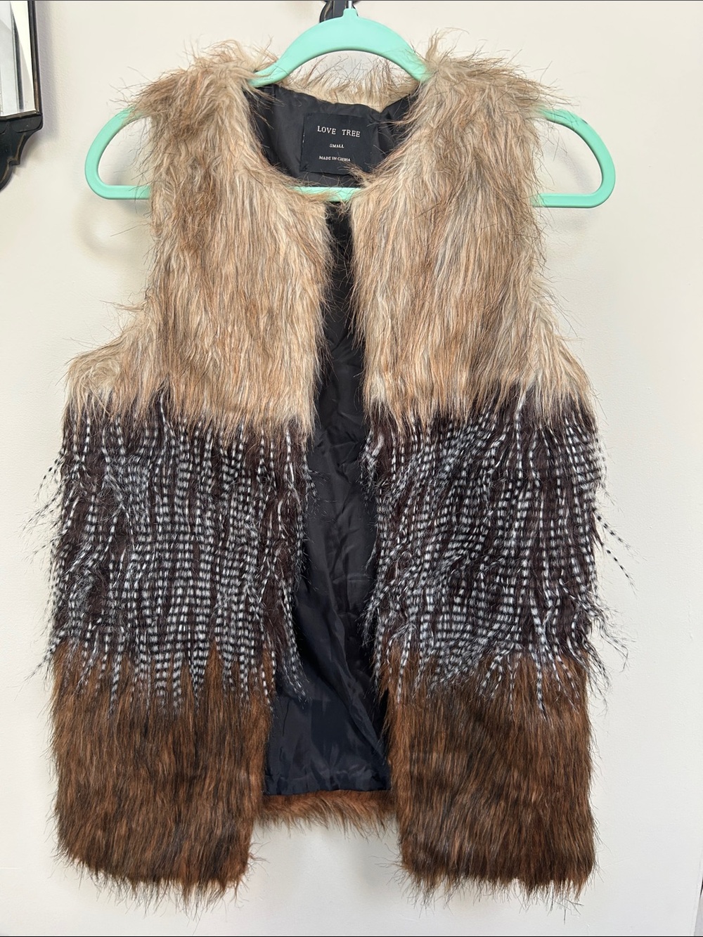 Love Tree Ombré Faux Fur Vest S